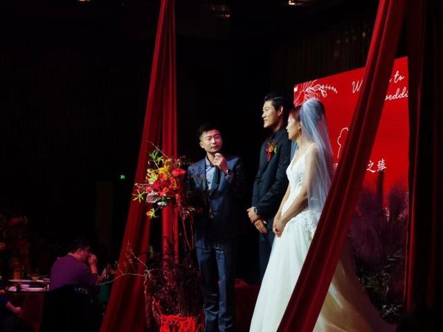 体育赛事直播-张奔斗：一份来自张之臻婚礼的现场报道